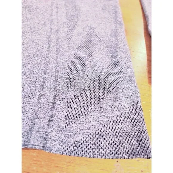 SPIRITUAL GANGSTER ATHLETIC STRETCH LONG SLEEVE TOP NWOT XS/S - Picture 12 of 13